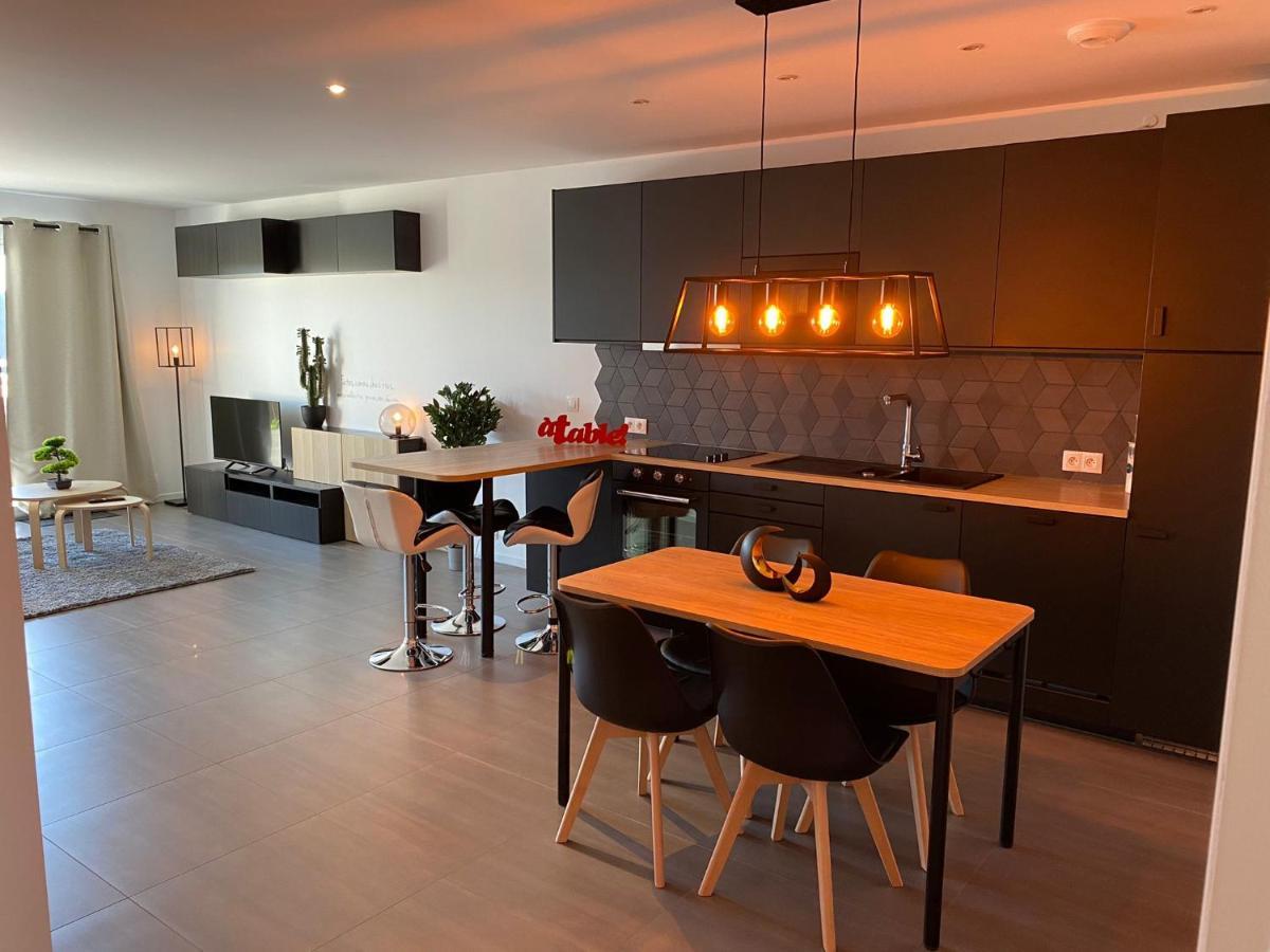 GOLD COCOON T3 74m2 proche centre ville Villejust Esterno foto