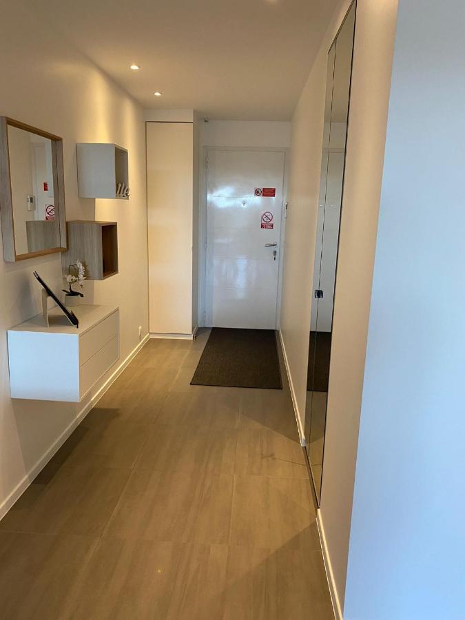 GOLD COCOON T3 74m2 proche centre ville Villejust Esterno foto